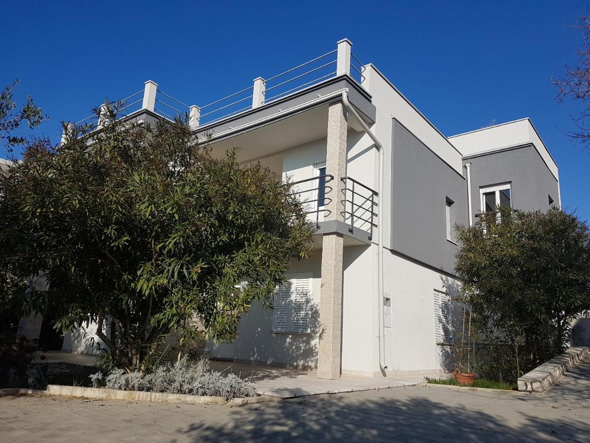 Allegro Apartments Novalja Bagian luar foto