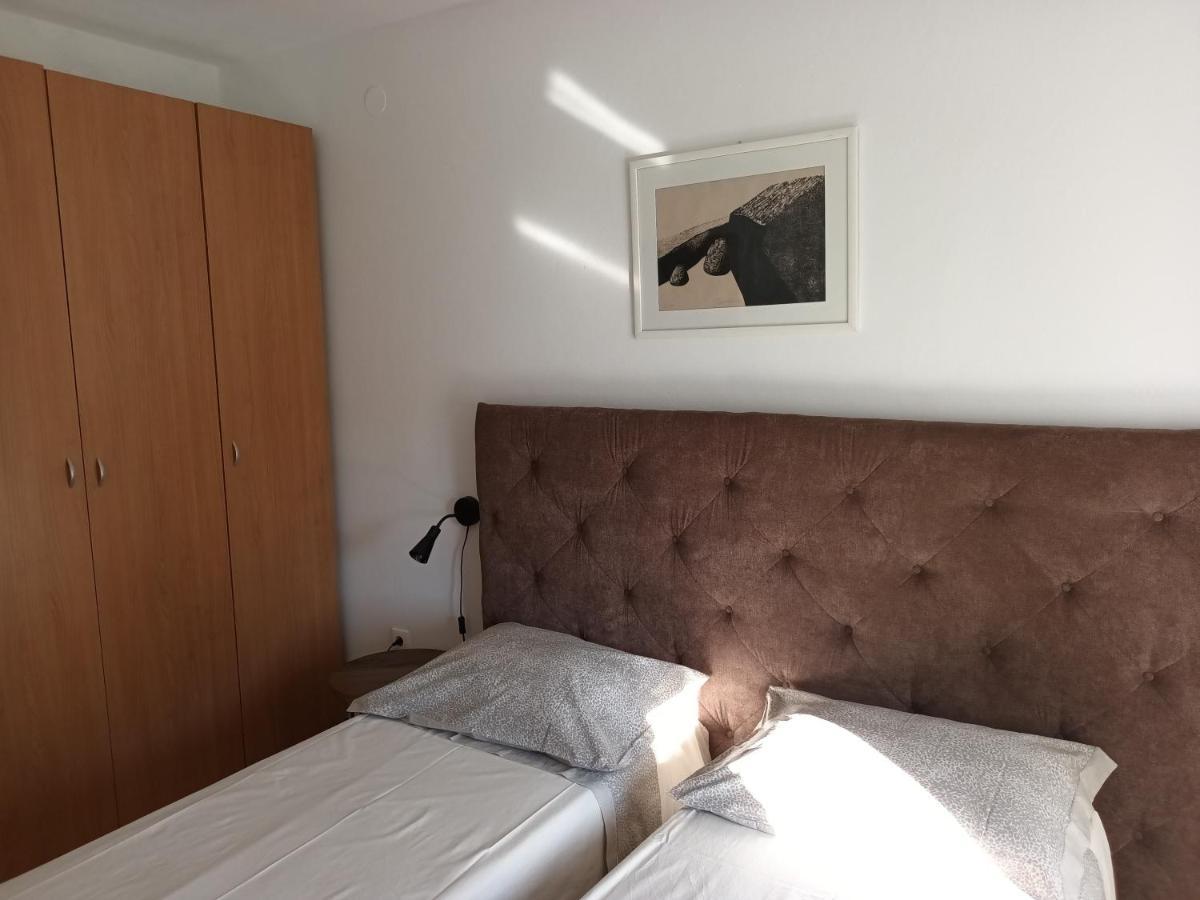 Allegro Apartments Novalja Bagian luar foto
