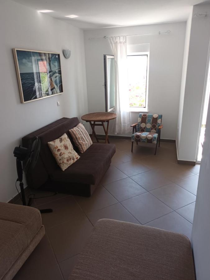 Allegro Apartments Novalja Bagian luar foto