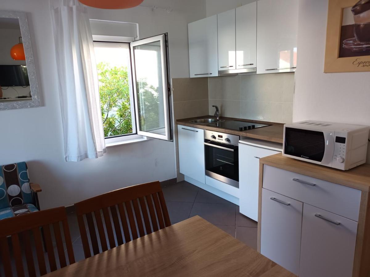 Allegro Apartments Novalja Bagian luar foto
