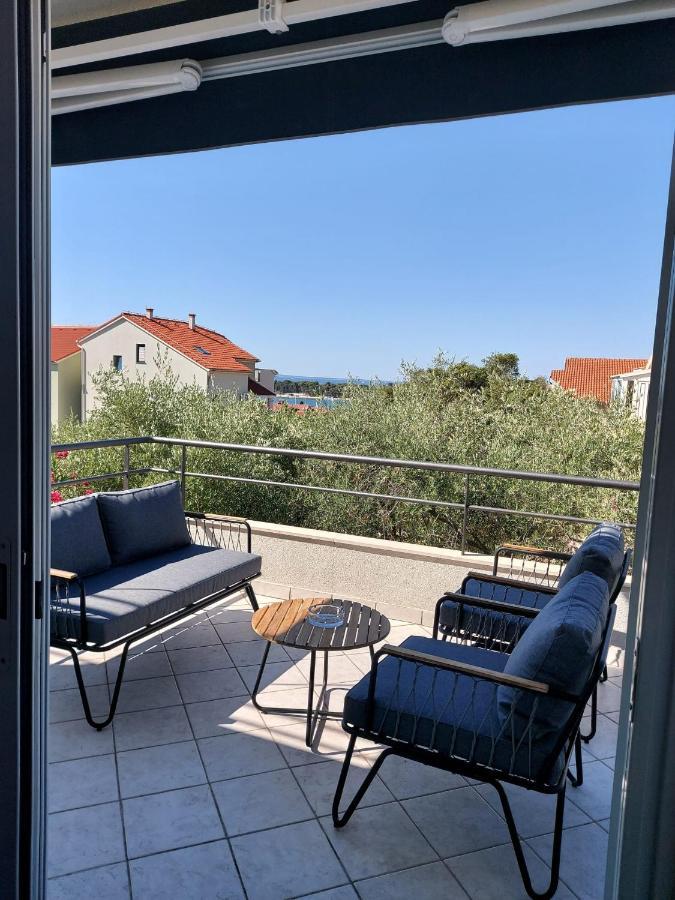 Allegro Apartments Novalja Bagian luar foto